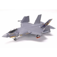 1:72 F-35C Lightning II Plastic Model Kit (60794)