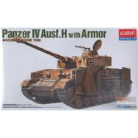 1:35 German Panzer IV H W/Armor Plastic Model Kit (ACA-13233)