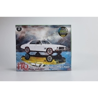  HQ Plastic Kit Holden GTS Monaro 4 Door Sealed Body Opening Bonnet w/engine DDA 307K